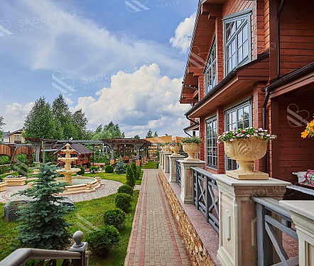 7-и комнатный дом площадью 630 кв.м.