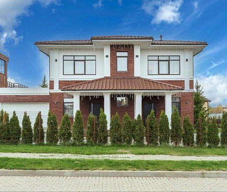 3-х комнатный дом площадью 370 кв.м.